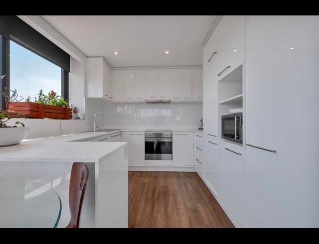 2 BEDROOM APARTMENT FOR SALE IN ROSEBANK